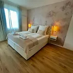 Komm & Bleib Naehe Berlin Mit Parkplatz Apartment *